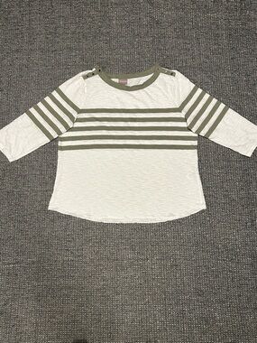 Chico's White and Olive Green Striped 3/4 Sleeve Tee